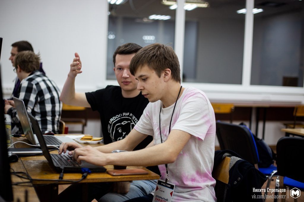 Хакатон PandaHack в МИРЭА – с треком по Интернету вещей!