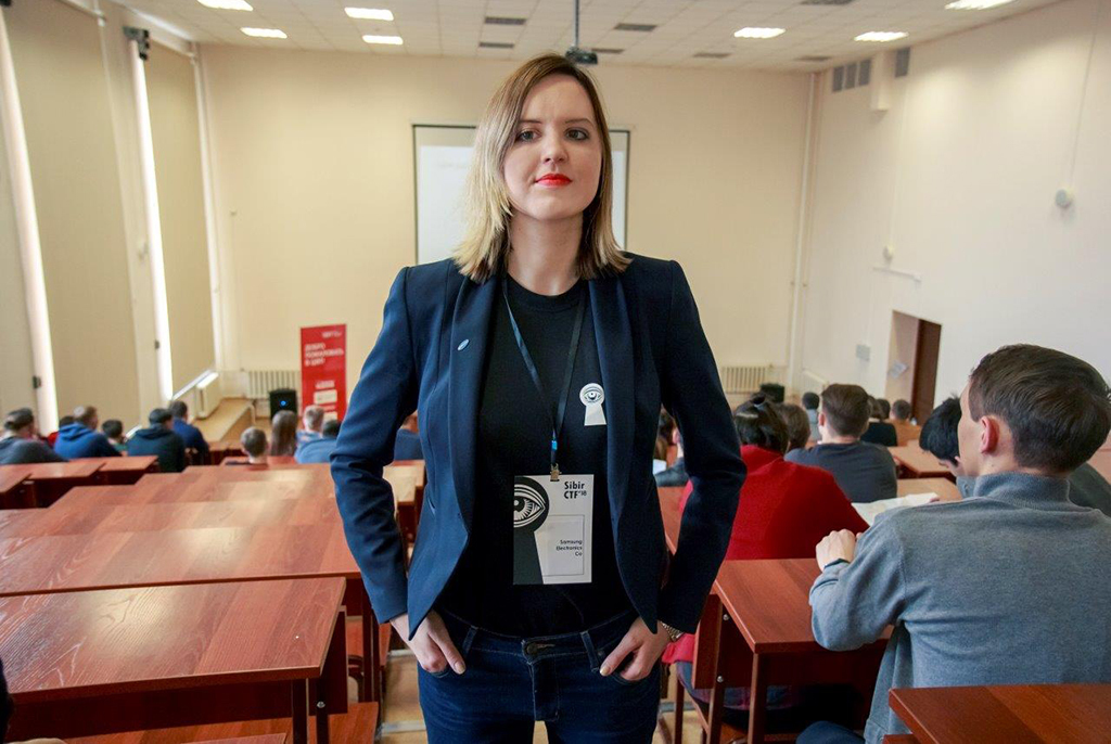 Доклад о вопросах безопасности Интернета вещей на SibCTF-2018