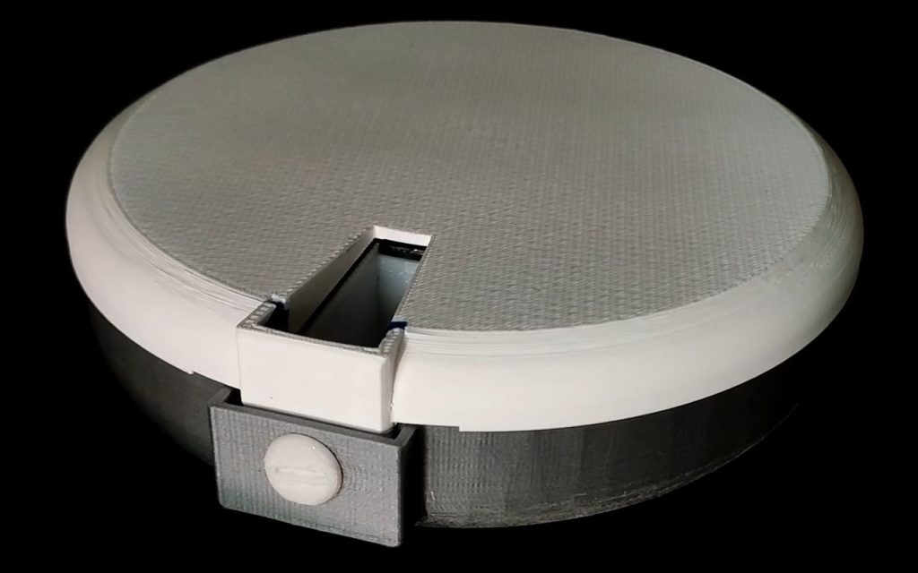 Умный дозатор таблеток или мой первый опыт в IoT
